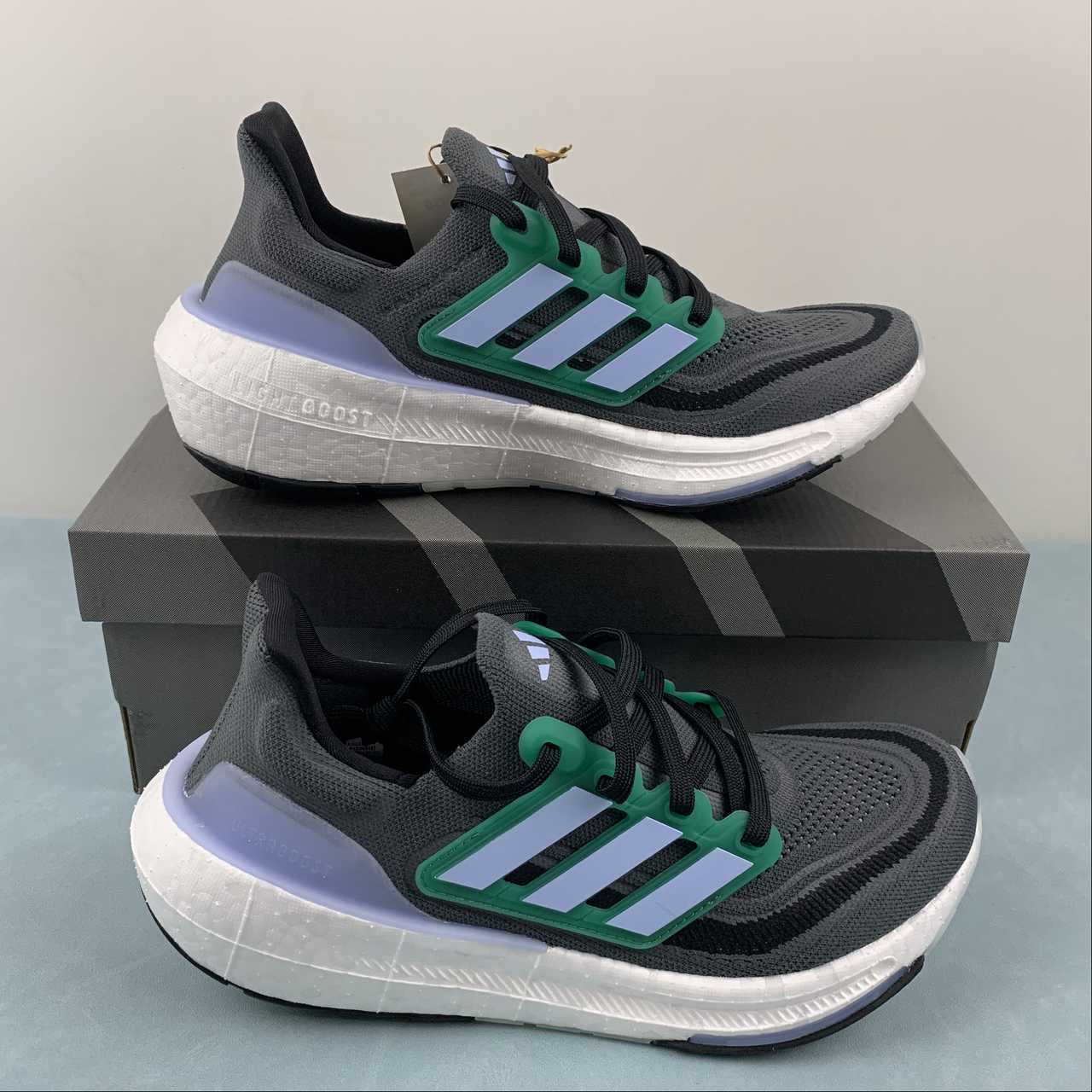 Tênis Adidas UltraBoost Light 23 'Carbon Court Green' - HQ6342
