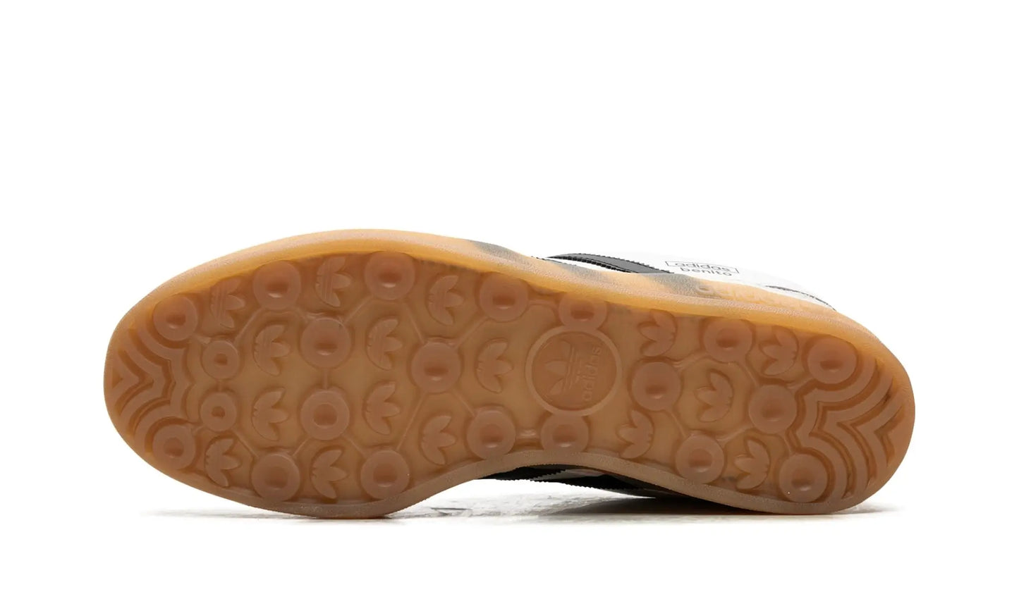 Tênis Adidas Gazelle Indoor x Bad Bunny 'Core White' Branco - IF9735