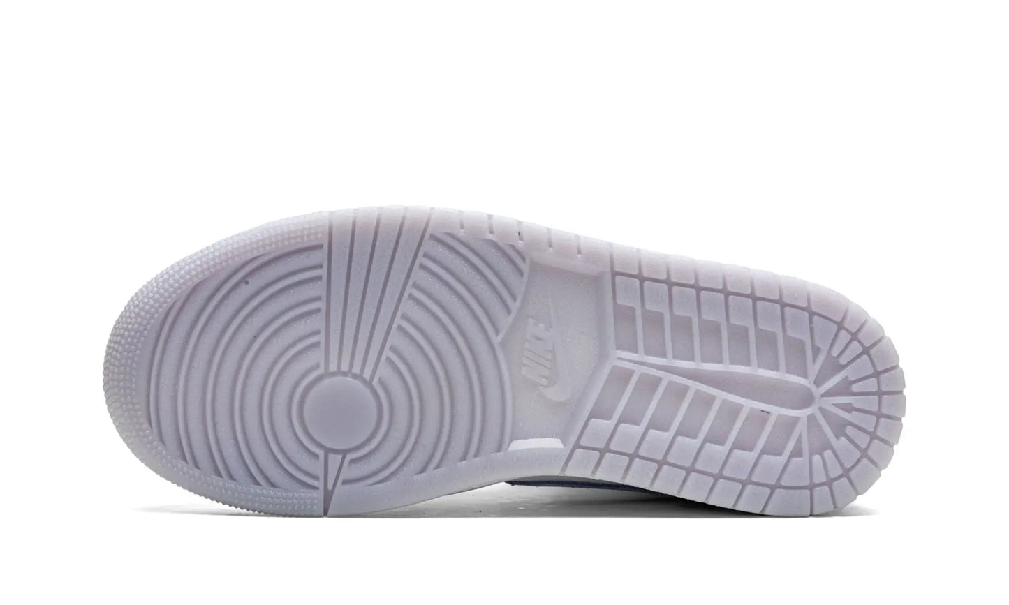 Tênis Air Jordan 1 Mid Feminino "Wolf Grey" Cinza - BQ6472-105