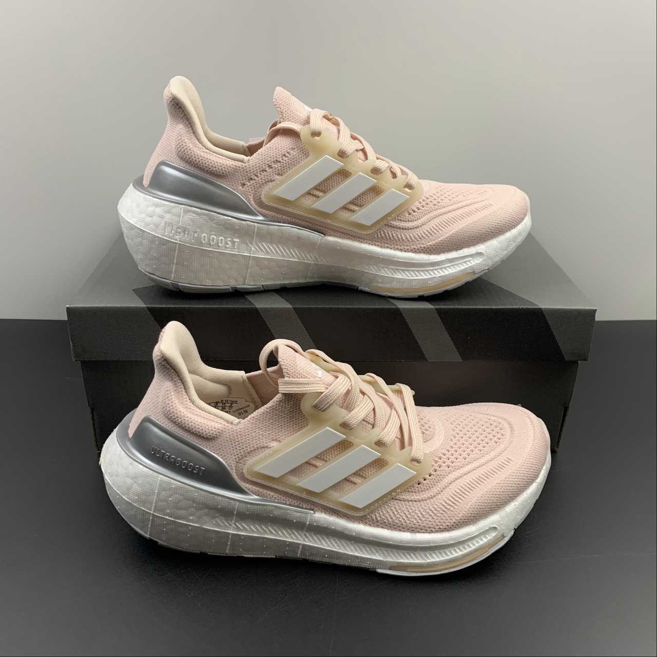 Tênis Adidas UltraBoost Light 23 'Wonder Quartz' - HQ8600