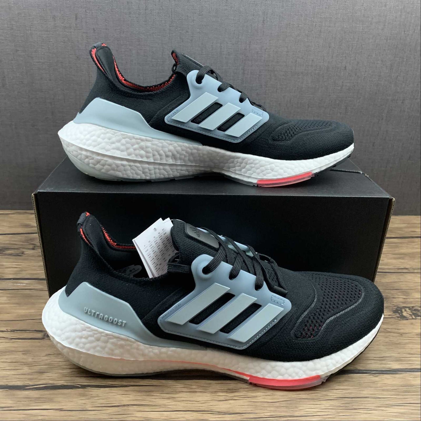 Tênis Adidas UltraBoost 22 'Black Magic Grey' - GX3060