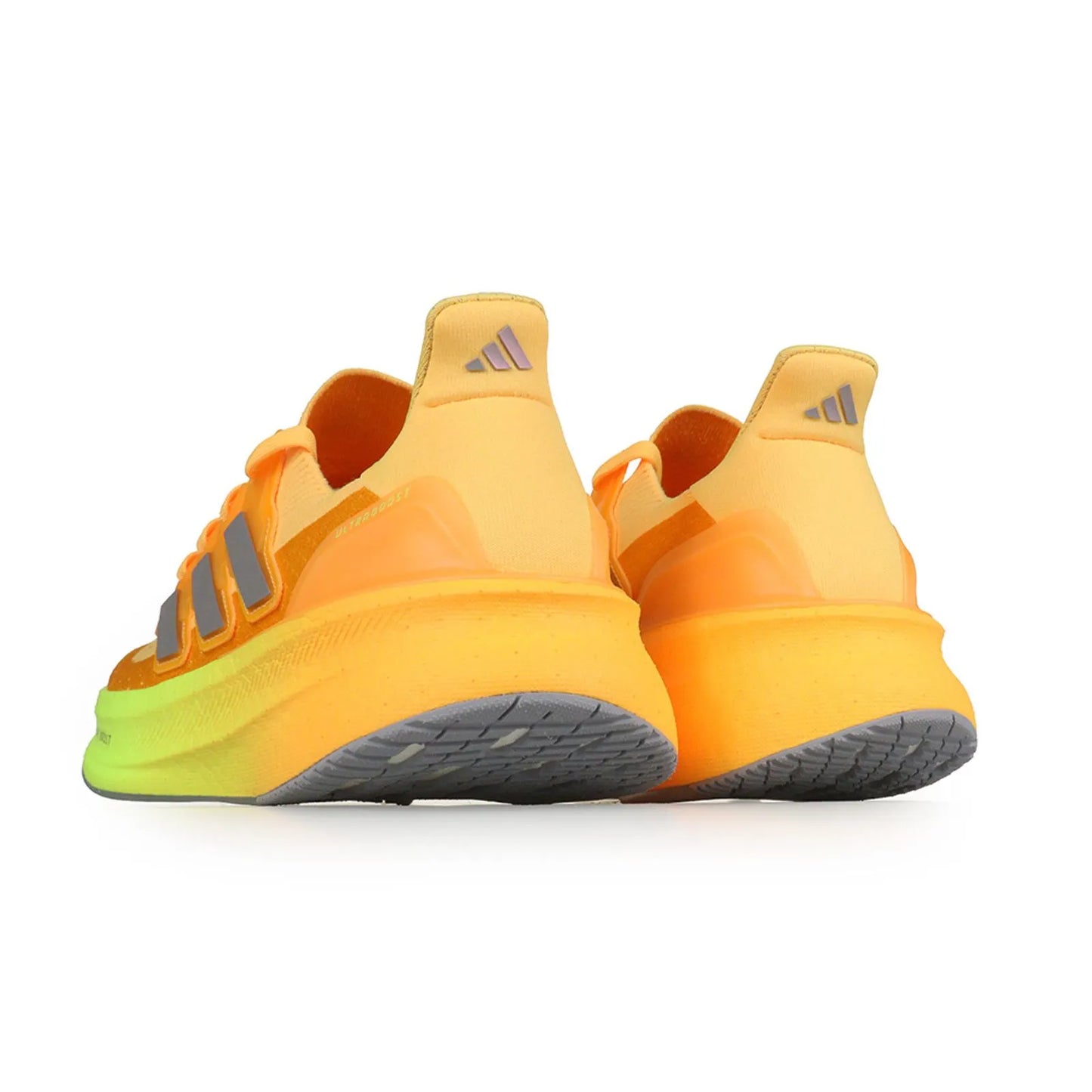 Tênis Adidas UltraBoost 5 'Spark Halo Silver' - ID8811