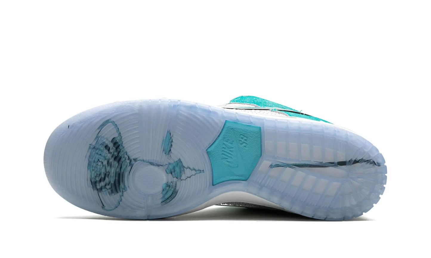 Tênis Nike Dunk Low SB x April Skateboards - FD2562-400