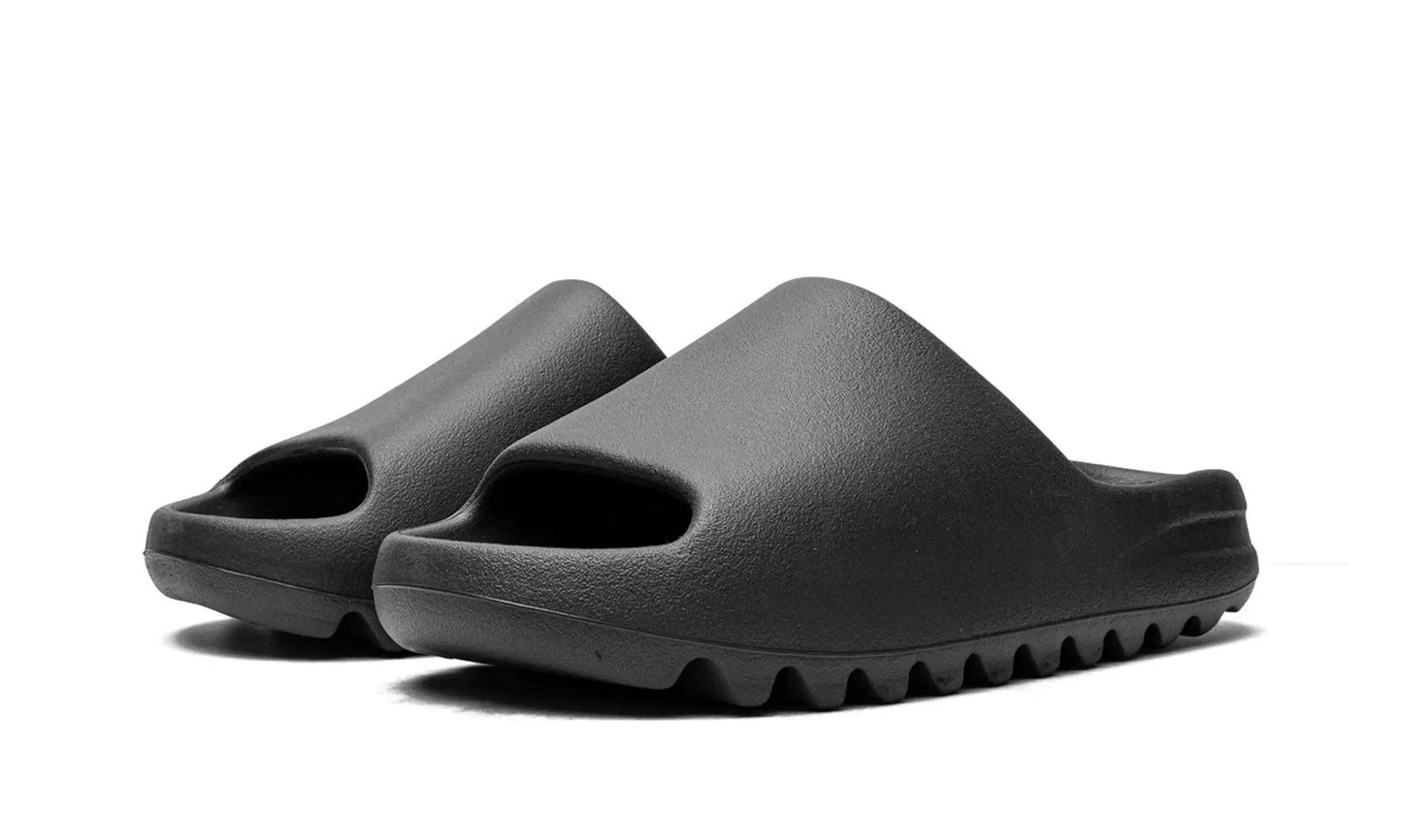 Adidas Yeezy Slide "Onyx" Preto - HQ6448