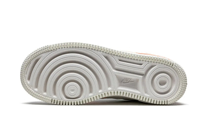 Tênis Air Force 1 Shadow Feminino "Barely Green" Verde / Salmão - CU8591-104