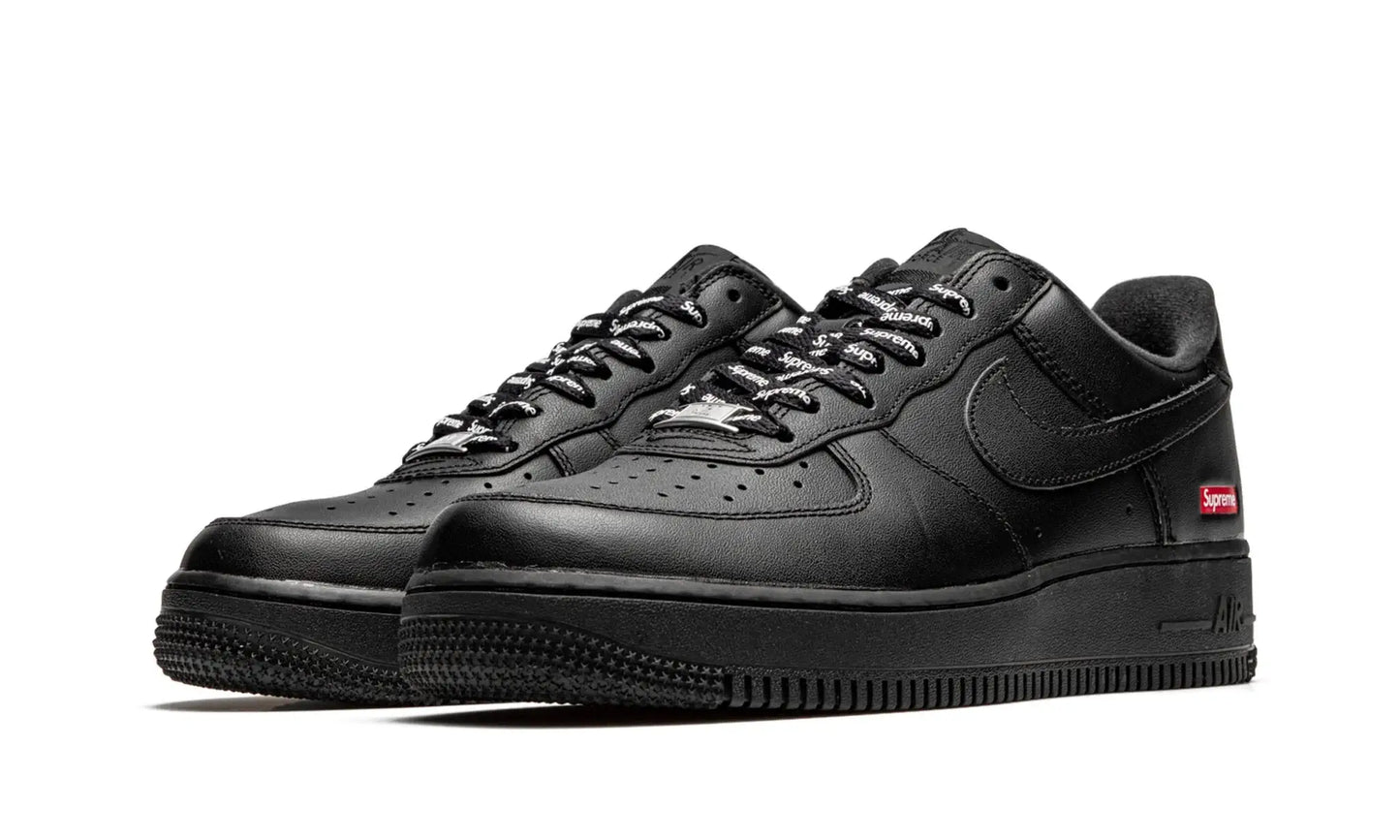 Tênis Air Force 1  x Supreme "Black" Preto - CU9225-001