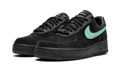 Tênis Air Force 1 x Tiffany & Co. 1837 Preto - DZ1382-001