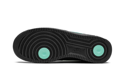 Tênis Air Force 1 x Tiffany & Co. 1837 Preto - DZ1382-001