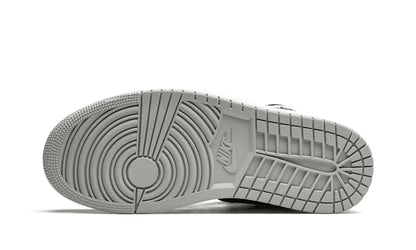 Tênis Air Jordan 1 High "Stage Haze" Cinza / Preto - 555088-108