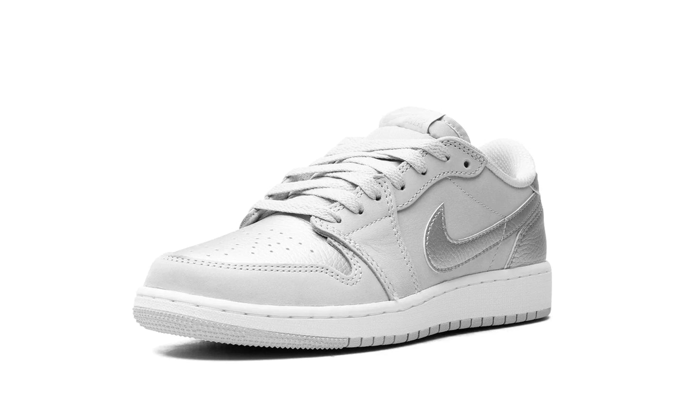 Tênis Air Jordan 1 Low Masculino "Metallic Silver" Prata - CZ0790-002