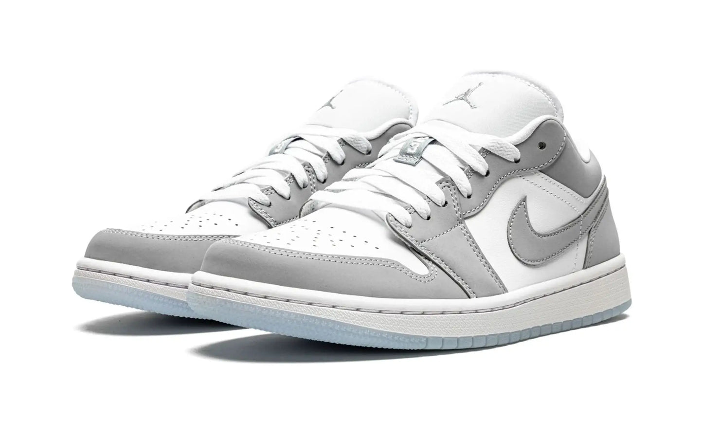Tênis Air jordan 1 Low Feminino "Wolf Grey" Cinza / Branco - DC0774-105