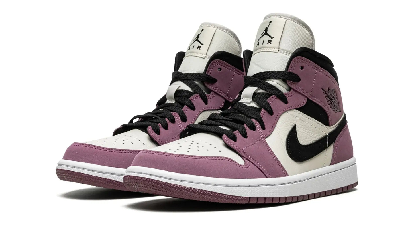 Tênis Air Jordan 1 Mid Feminino "Berry Pink" Rosa - DC7267-500