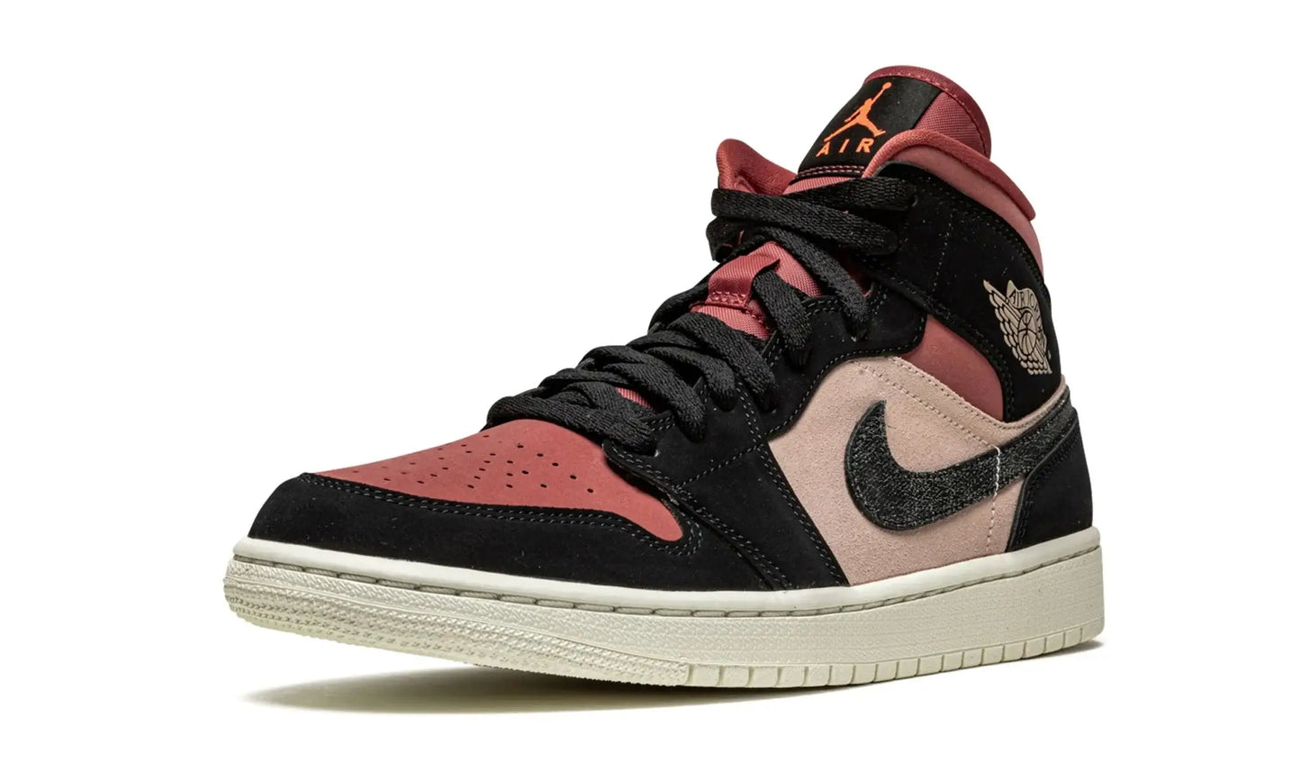 Tênis Air Jordan 1 Mid Feminino "Canyon Rust" Rosa / Preto - BQ6472-202