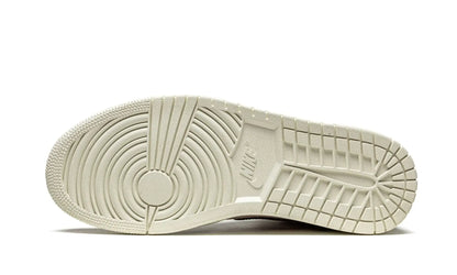 Tênis Air Jordan 1 Mid Feminino "Canyon Rust" Rosa / Preto - BQ6472-202