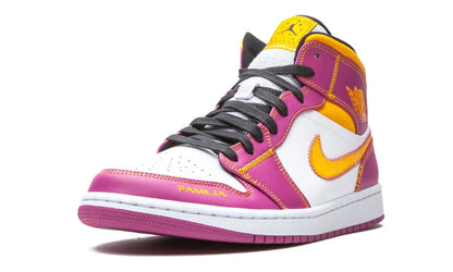 Tênis Air Jordan 1 Mid "Dia De Los Muertos" Rosa - DC0500-100