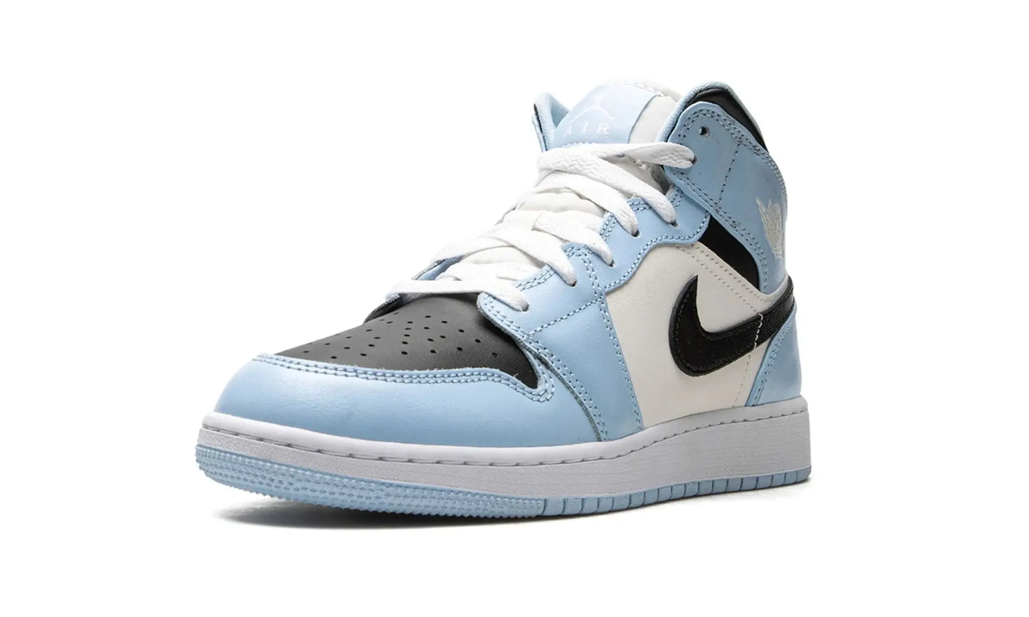Tênis Air Jordan 1 Mid Feminino "Ice Blue" Azul / Branco - 555112-401