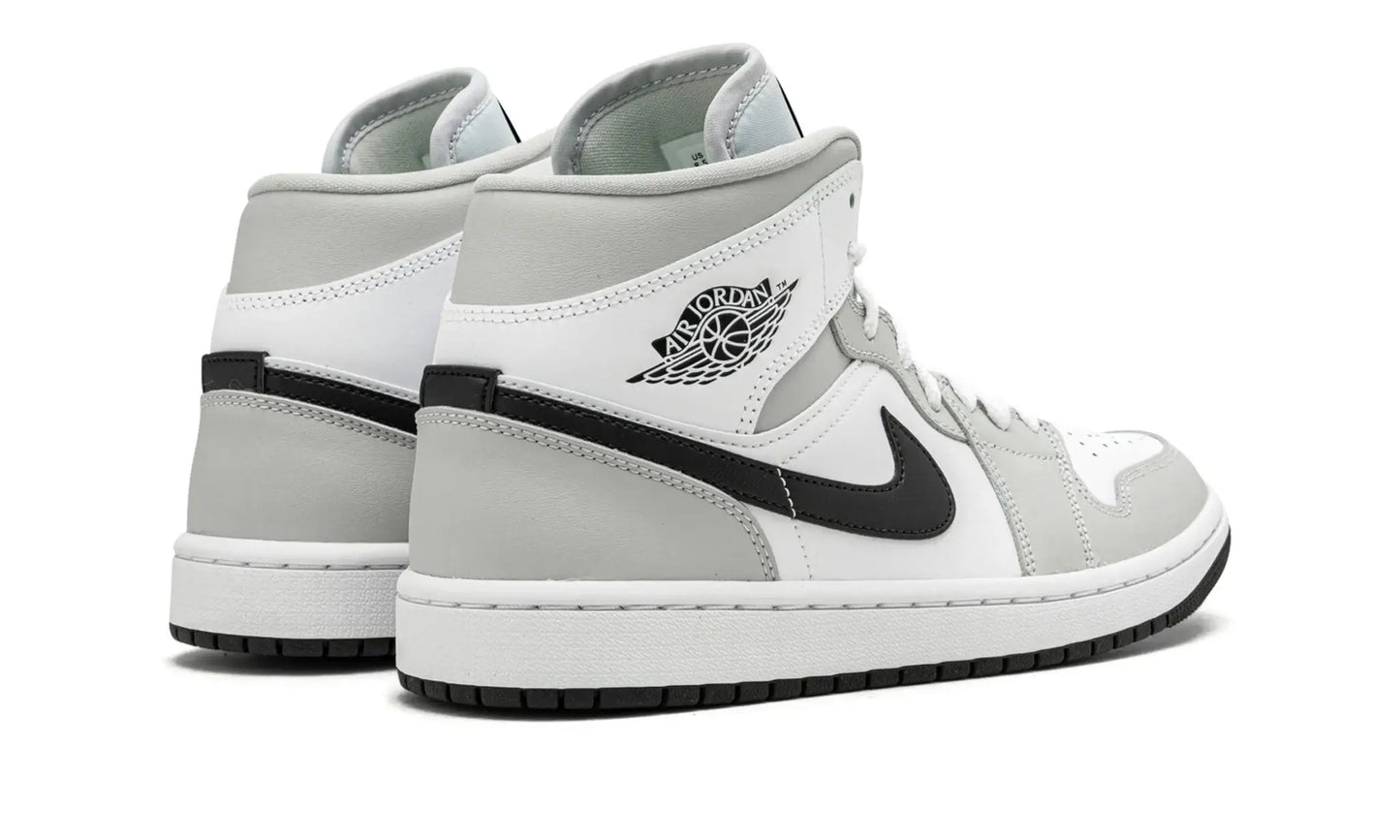 Tênis Air Jordan 1 Mid Feminino "Light Smoke Grey" Cinza - 554725-092
