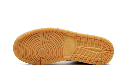 Tênis Air Jordan 1 Mid Masculino "Coconut Milk Particle Grey" Cinza - DN4281-100