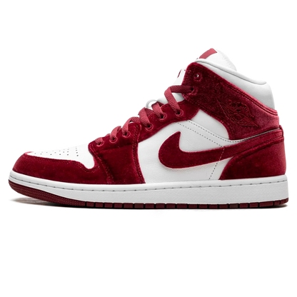 Tênis Air Jordan 1 Mid "Red Velvet" - FZ3334-100