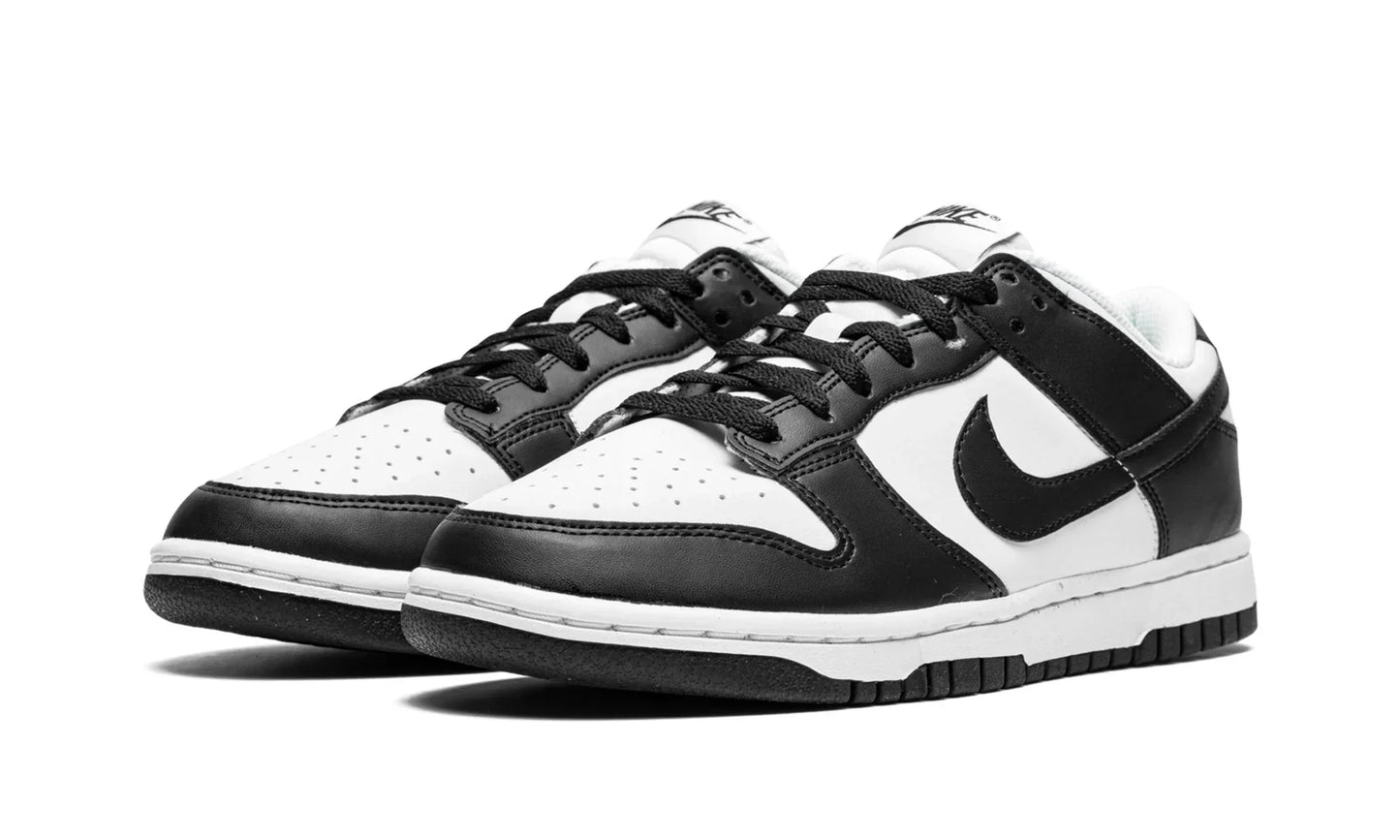 Tênis Nike Dunk Low Next Nature Feminino "Black and White" Preto e Branco - DD1873-102