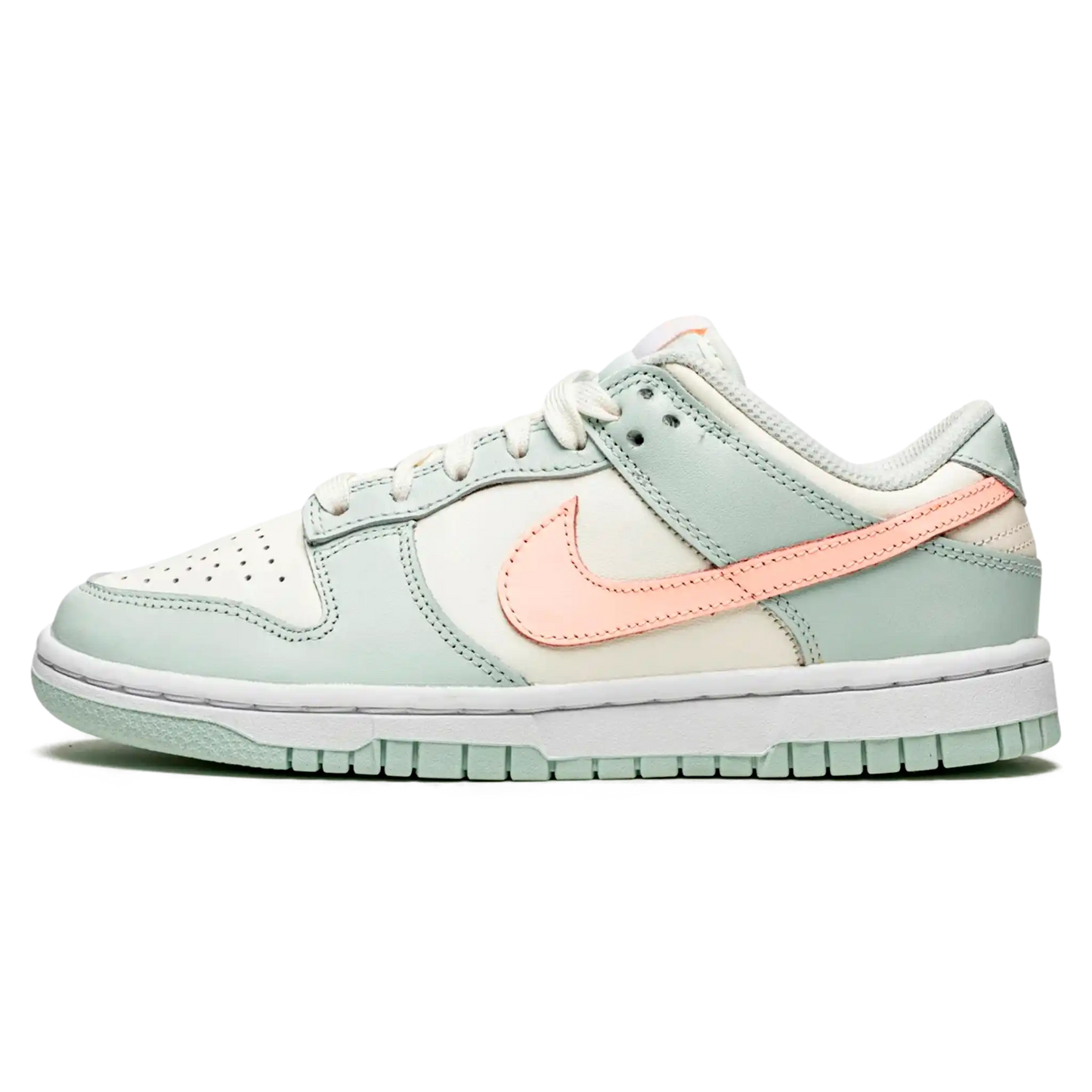 Tênis Nike Dunk Low Feminino "Barely Green" Verde - DD1503-104