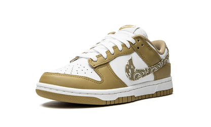 Tênis Nike Dunk Low Feminino "Barley Paisley" Amarelo - DH4401-104
