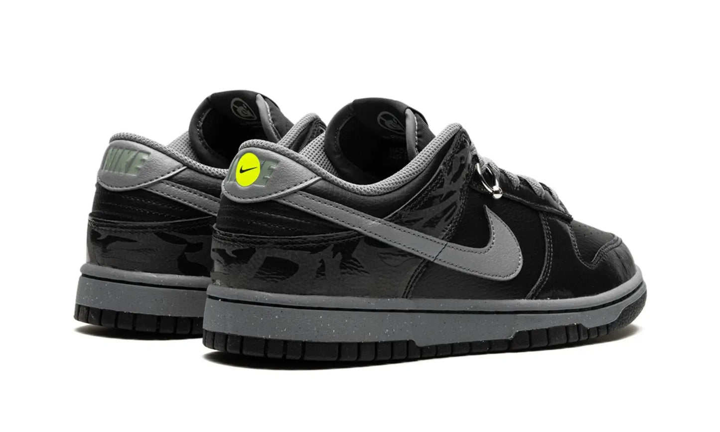 Tênis Nike Dunk Low "Berlin" Preto - FZ3053-001