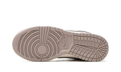 Tênis Nike Dunk Low Feminino "Diffused Taupe" Marrom - DD1503-125