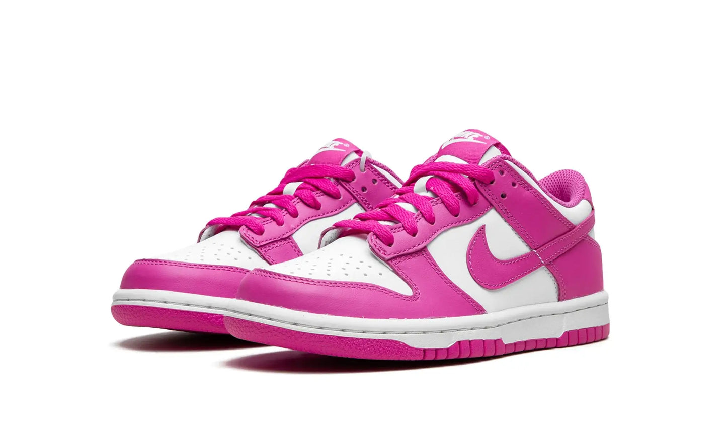 Tênis Nike Dunk Low Feminino "Fuchsia" Rosa - FJ0704-100
