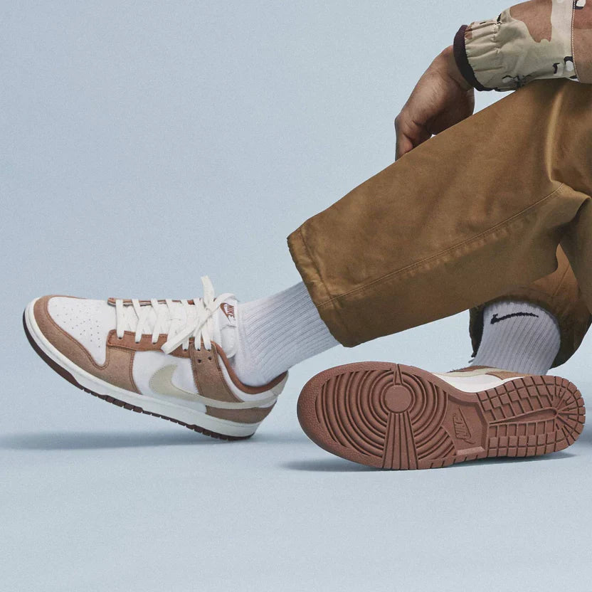 Tênis Nike Dunk Low Masculino "Medium Curry" Marrom - DD1390-100