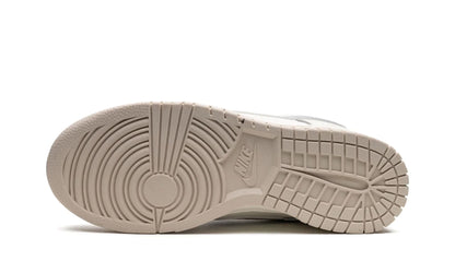 Tênis Nike Dunk Low Feminino "Oxygen Purple" Roxo / Lilás - DX5930-100