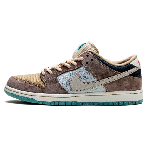 Tênis Nike Dunk Low SB "Big Money Savings" Marrom - FZ3129-200