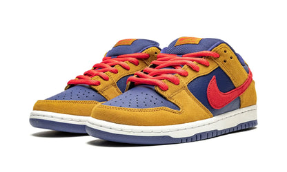 Tênis Nike Dunk Low SB "Papa Bear" Marrom / Azul - BQ6817-700