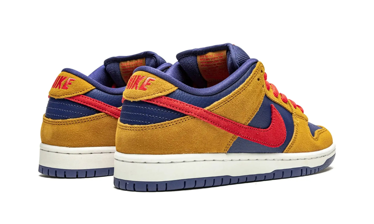 Tênis Nike Dunk Low SB "Papa Bear" Marrom / Azul - BQ6817-700