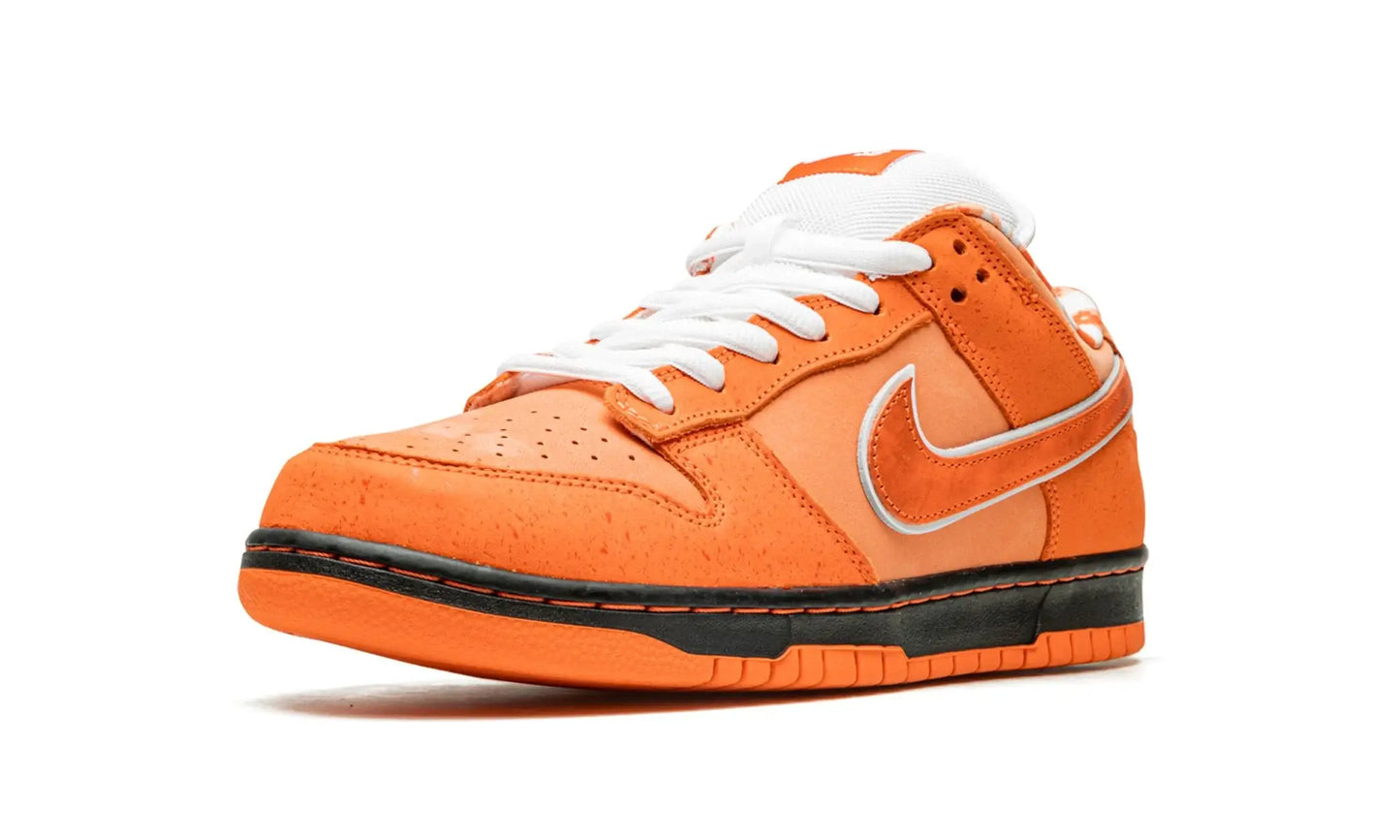 Tênis Nike Dunk Low SB x Concepts "Orange Lobster" Laranja - FD8776-800