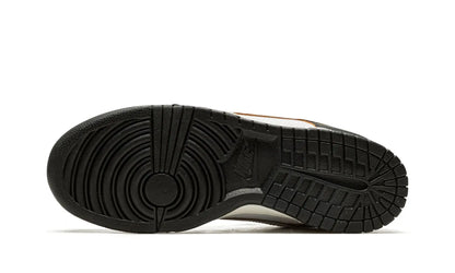 Tênis Nike Dunk Low SB x HUF "San Francisco" Preto / Branco - FD8775-001