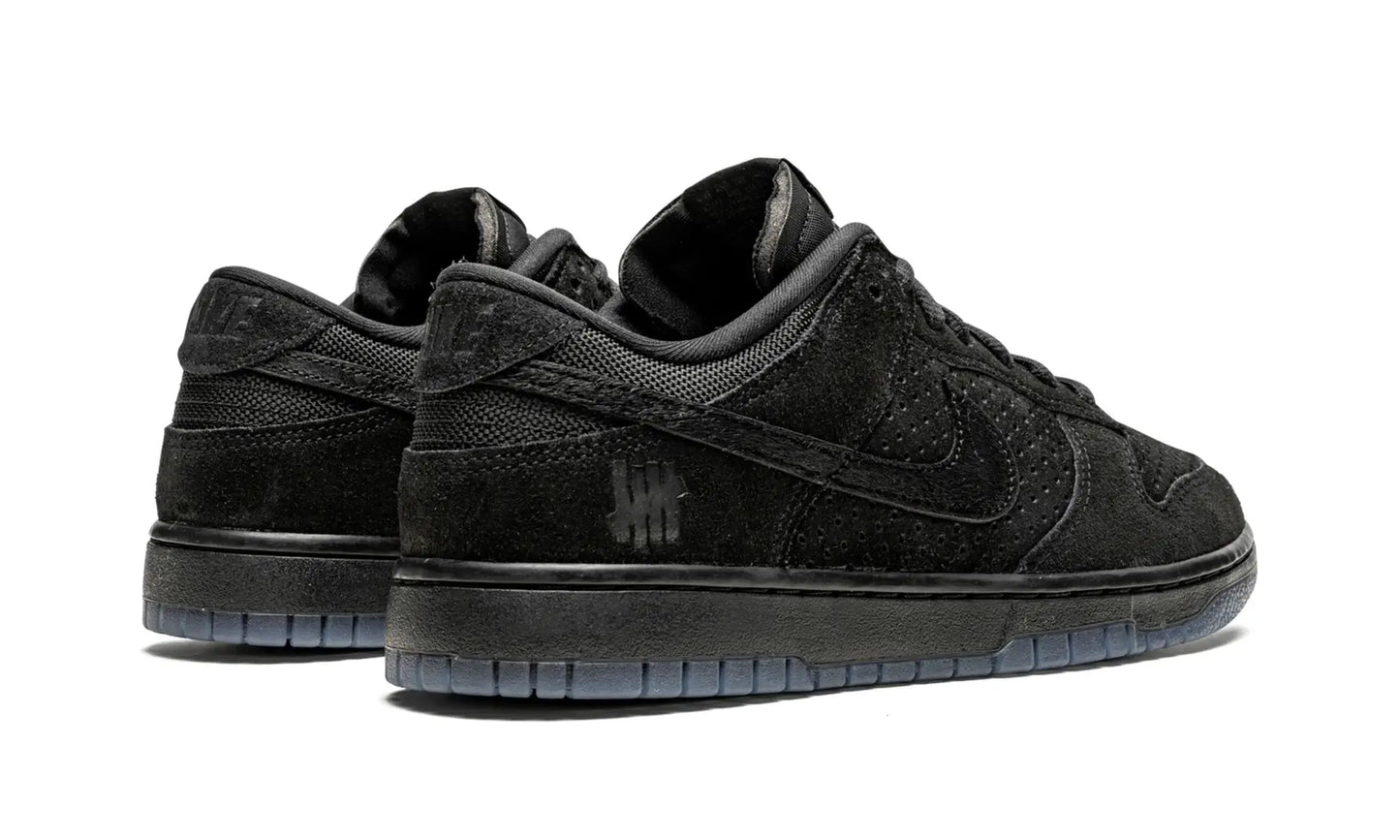 Tênis Nike Dunk Low x Undefeated "5 on it" - DO9329-001