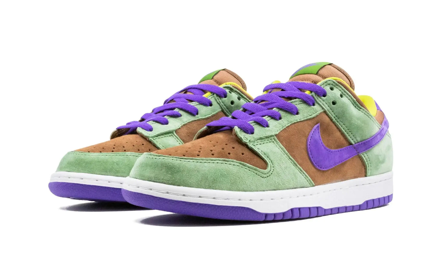 Tênis Nike Dunk Low "Veneer" Verde / Roxo - DA1469-200
