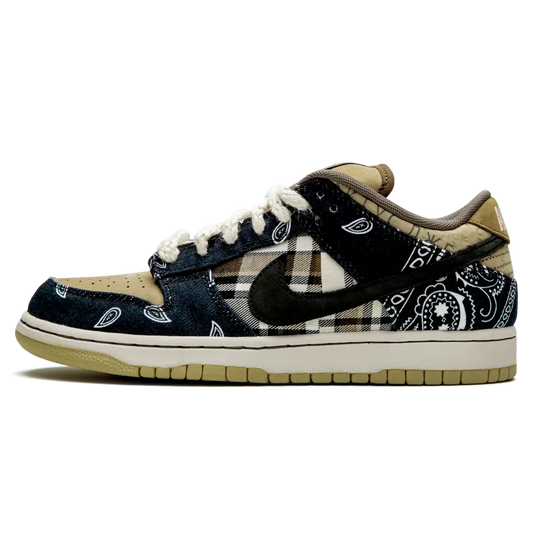 Tênis Nike Dunk Low SB  x Travis Scott "Cactus Jack" - CT5053-001