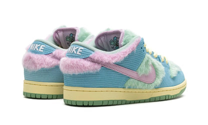 Tênis Nike Dunk Low SB x Verdy "Visty" Azul - FN6040-400