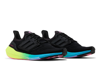 Tênis Adidas UltraBoost 22 'Black Multi Gradient' - GV8829