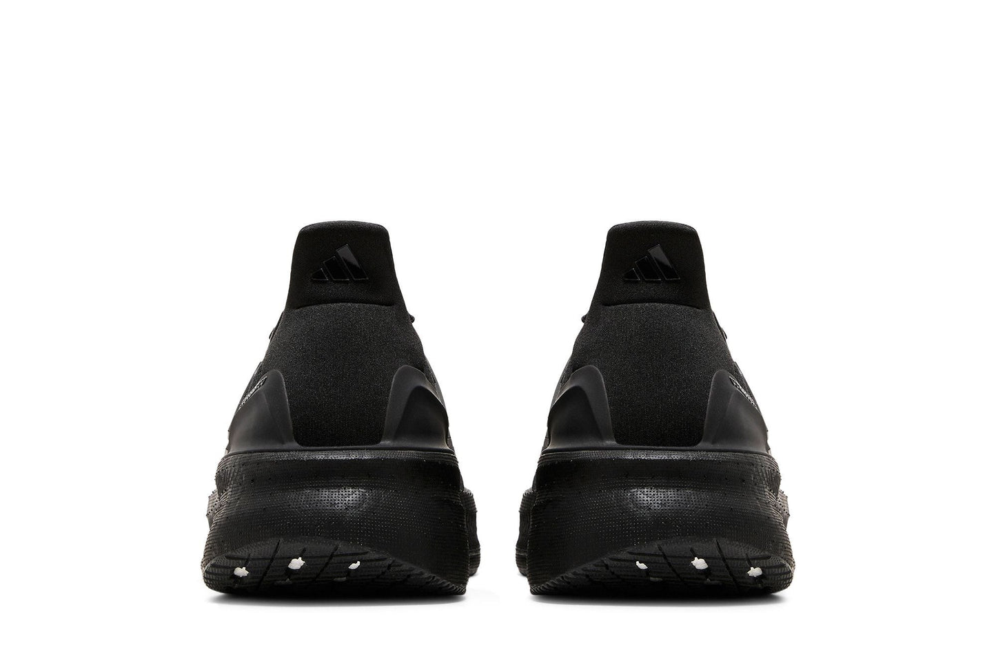 Tênis Adidas UltraBoost 5 'Triple Black' - ID8812