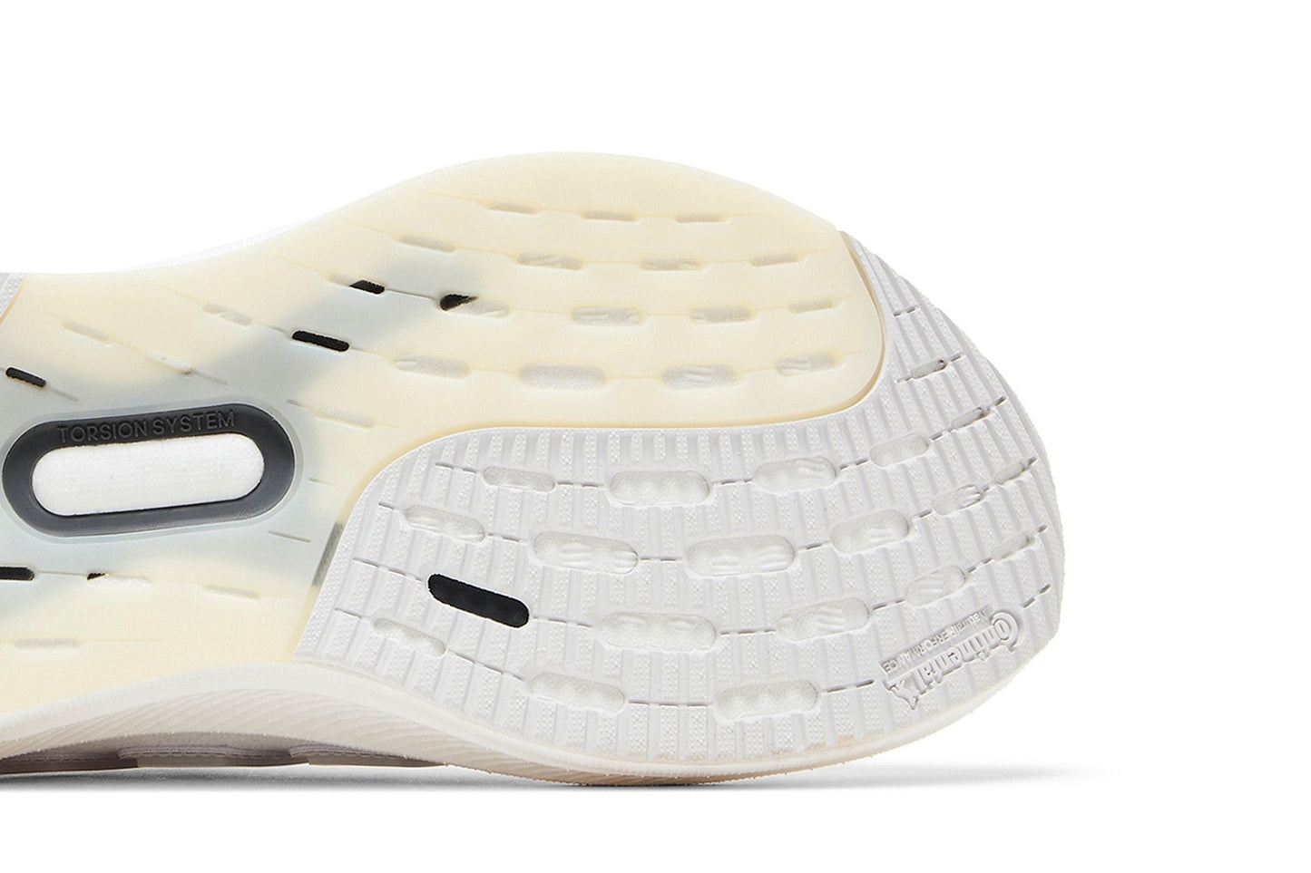 Tênis Adidas UltraBoost 5 'Triple White' - ID8813