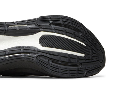 Tênis Adidas UltraBoost Light 23 'Triple Black' - GZ5159