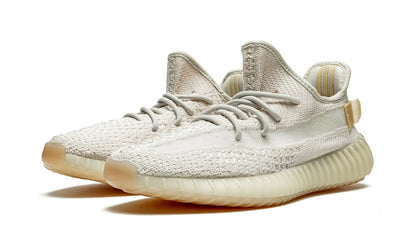 Tênis Adidas Yeezy Boost 350 v2 'Light' - GY3438