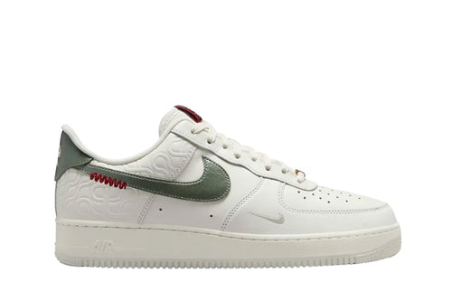 Tênis Nike Air Force 1 07 LE Year of Snake 2025 Branco - HV5979-130