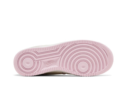 Tênis Nike Air Force 1 Low Valentine's Day (2025) Branco - HV5992-111