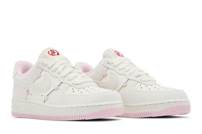 Tênis Nike Air Force 1 Low Valentine's Day (2025) Branco - HV5992-111