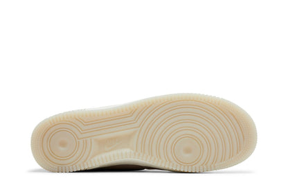 Tênis Nike Air Force 1 Low x A Ma Maniére While You Were Sleeping Rose - HF4084-200