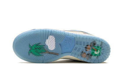 Tênis Nike Dunk Low SB x Crenshaw Skate Club Colorido - FN4193-100